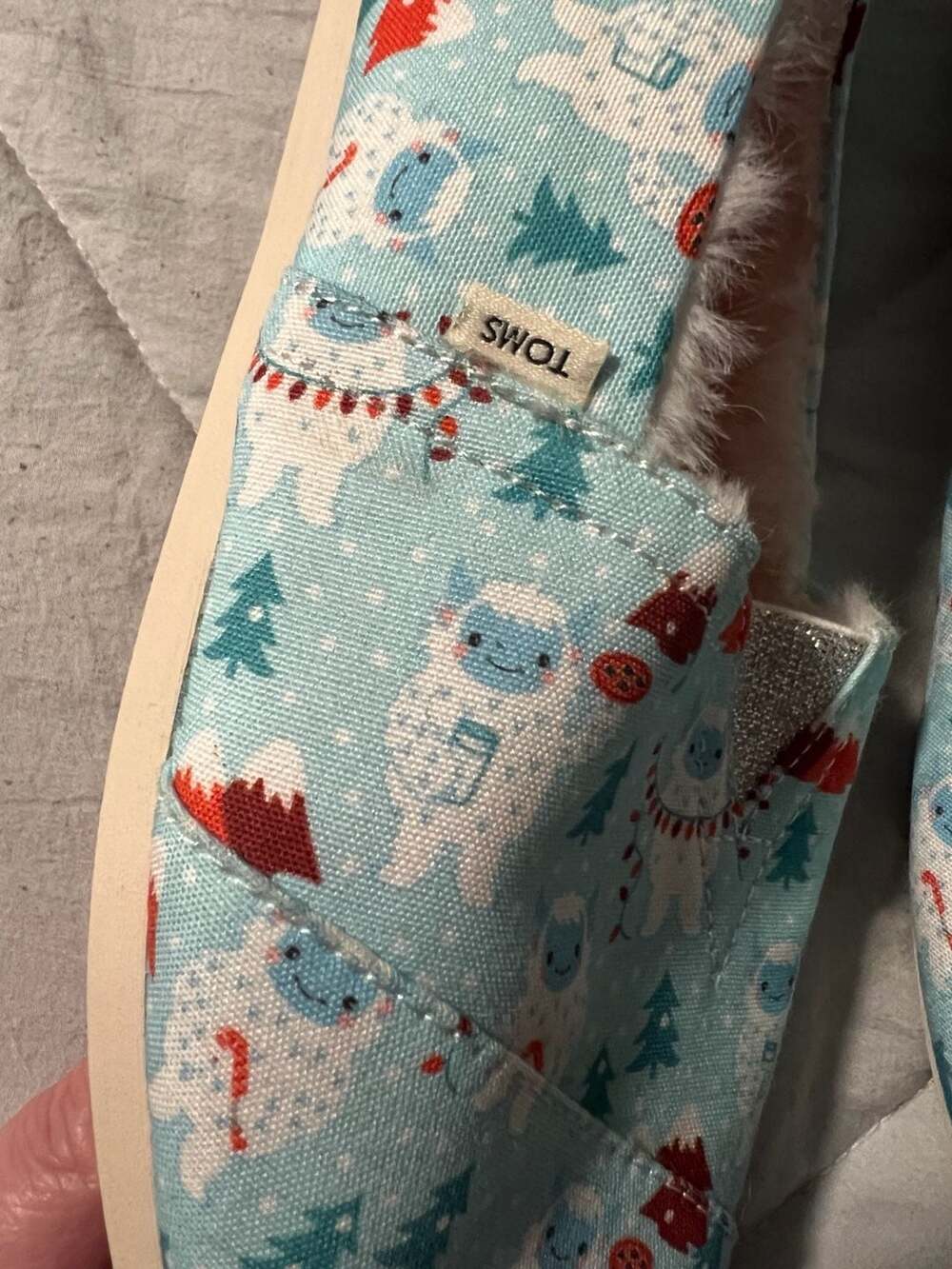 TOMS Women's Alpargata Faux Fur Lined Slip-Ons Clearwater Blue Snow Yeti Print - Picture 3 of 7
